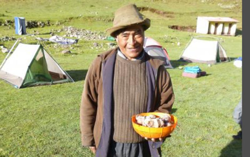local crops moon temple trek peru