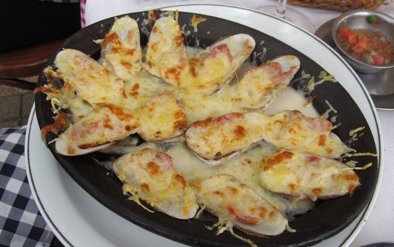santiago food chile