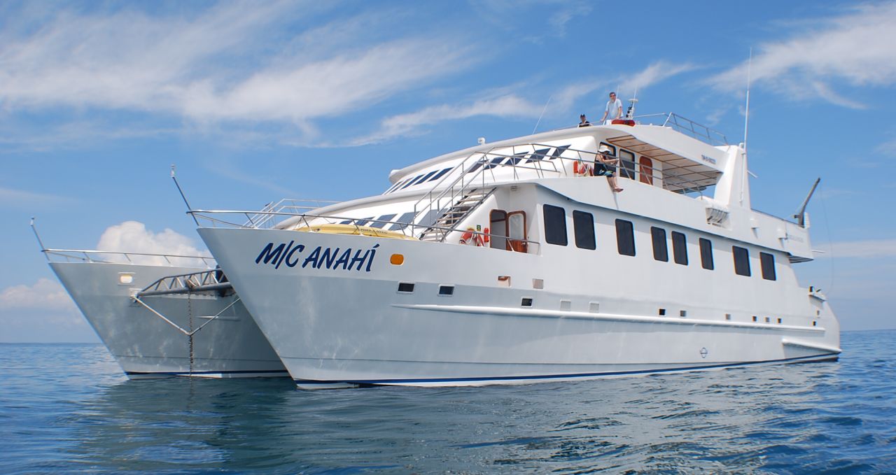 Anahi yacht Galapagos