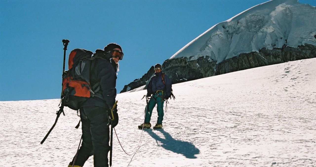 Climbing Maparaju Cordillera Blanca peru