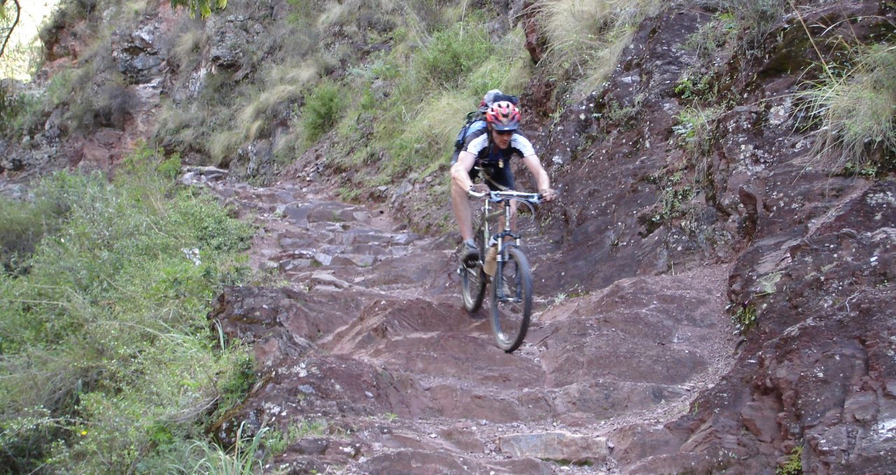 mountain biking tour -peru