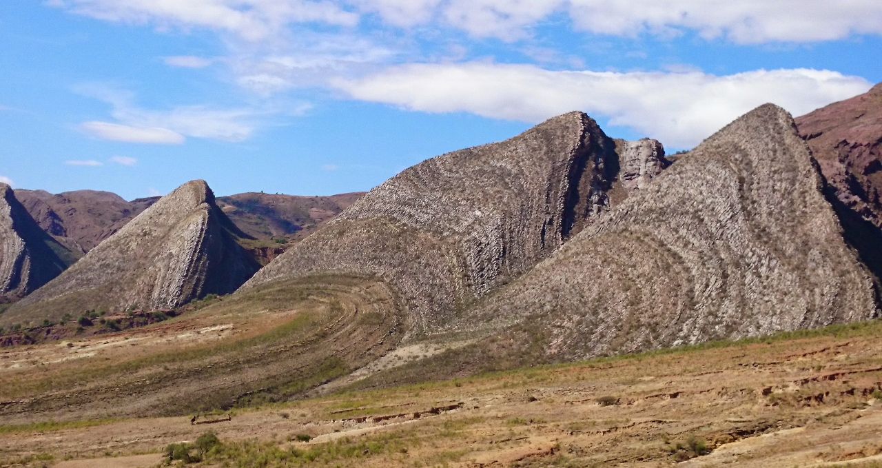 ound hills -torotoro-national-park-bolivia