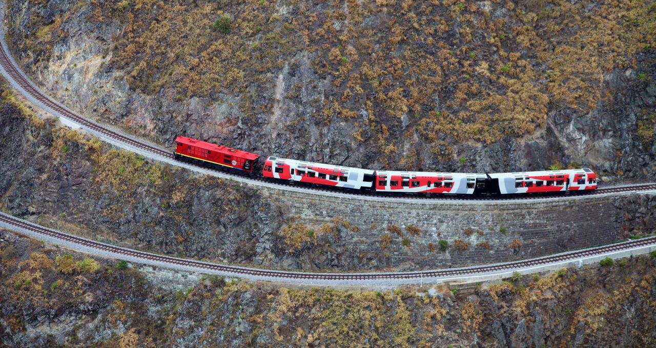 devils nose train Ecuador