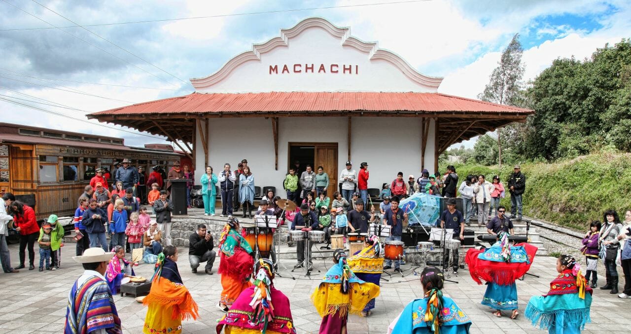 Tren Crucero Machachi Festival Ecuador