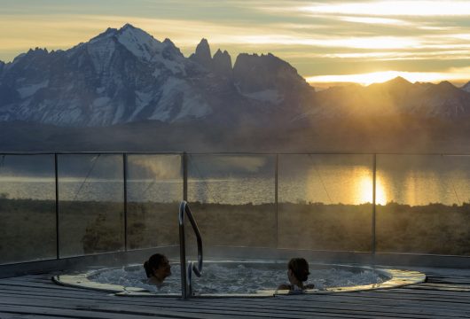 Hot tub Tierra Patagonia Paine Chile