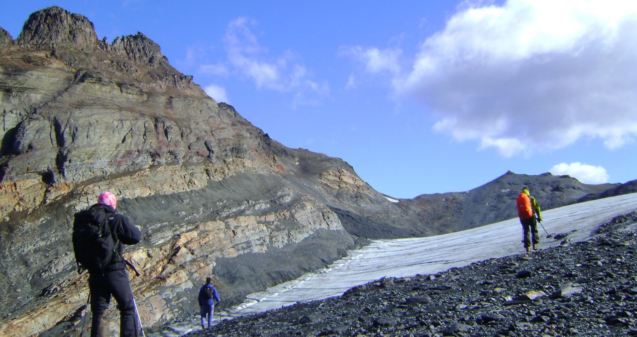 montes-martial-glacier-ushuaia-tierra-del-fuego-argentina-patagonia