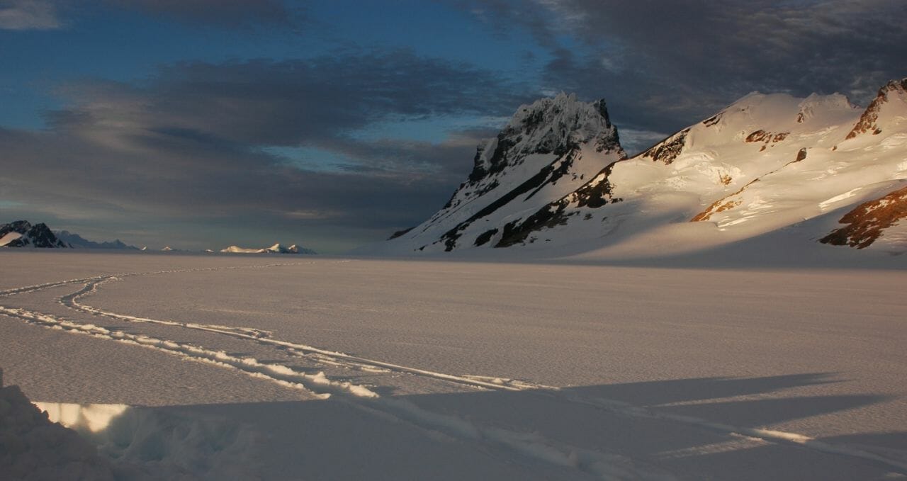 north-marconi-range-southern-ice-field-argentina-patagonia