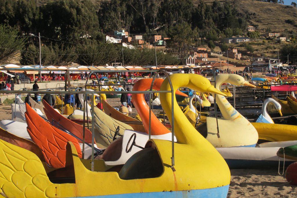 pedalos-for-hire-copacabana-bolivia