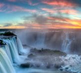 sunset-iguaza-falls-argentina