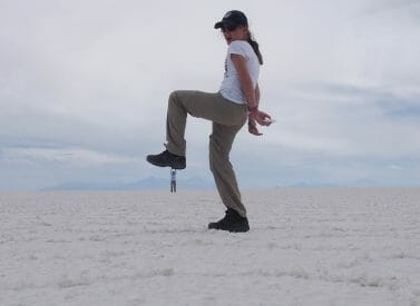 Uyuni-salt-flat-illuision-Bolivia