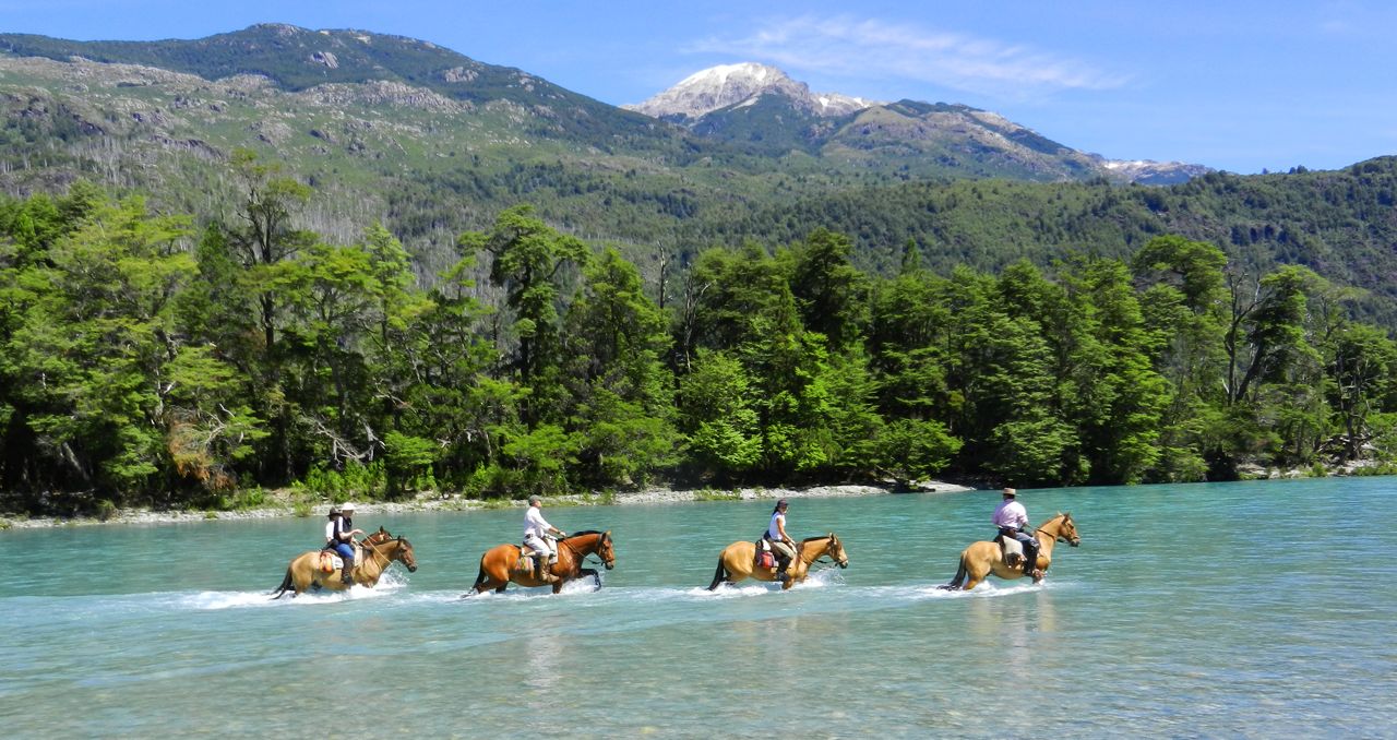 Horse riding, Puelo Sur, Mitico Puelo, Chile