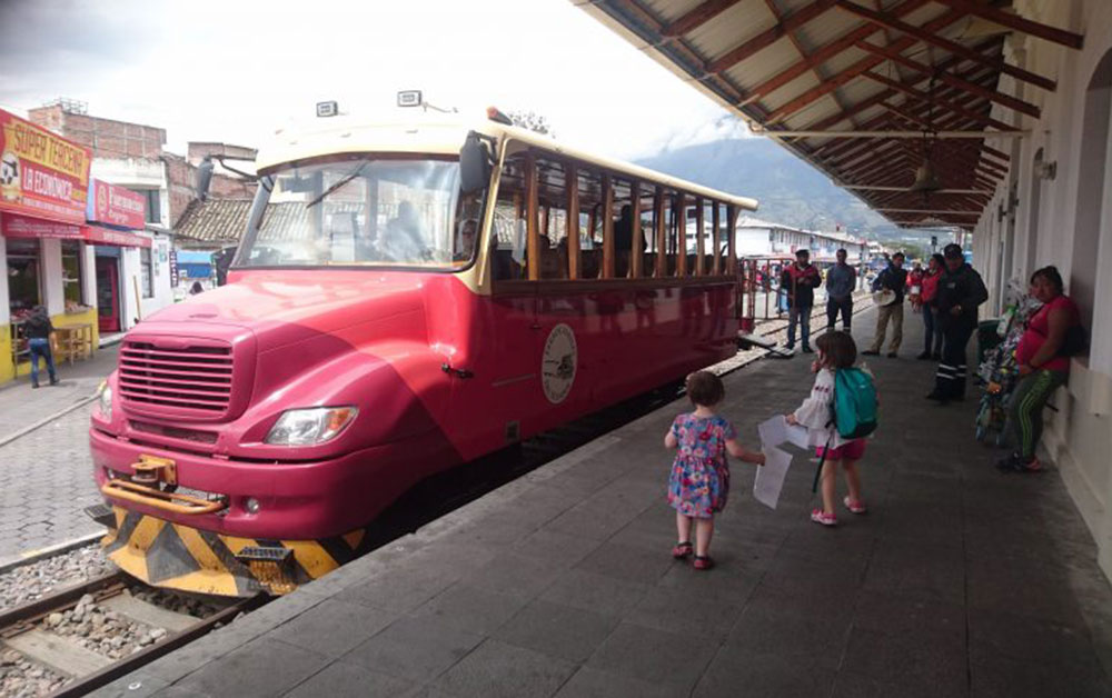 Ecuador Ibarra Tren de la Libertad departure station