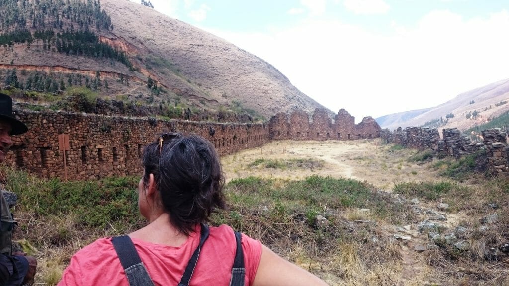 Looking at Kallanka ruins, Incallajta, Bolivia
