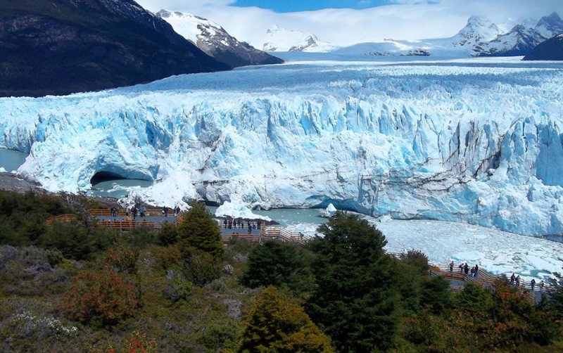 perito moreno glacier patagonia argentina