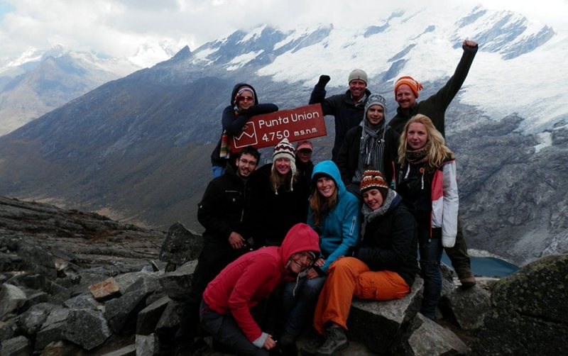 santa cruz trek high pass peru