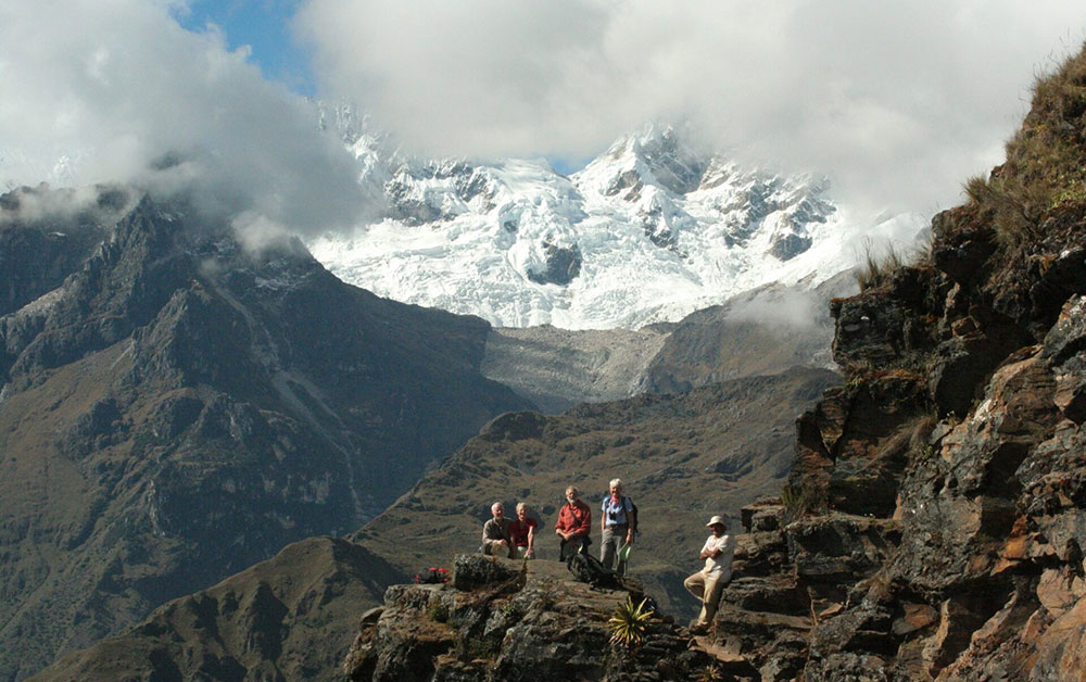 trekkers choquequirao trek peru