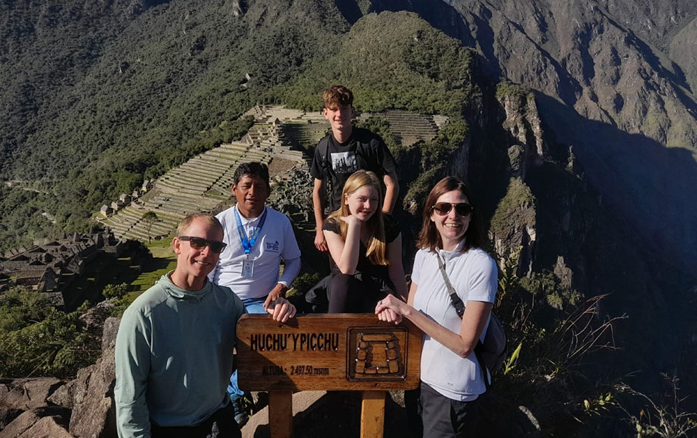 Huchuy Picchu And Trekkers Machu Picchu Peru