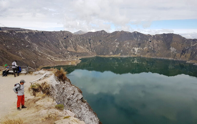 Quilotoa Lake walk Ecuador
