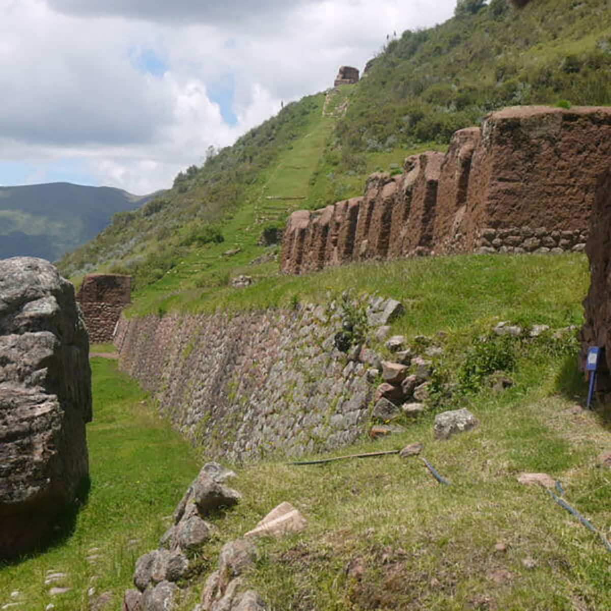 Inca terraces Huchuy Qosqo peru