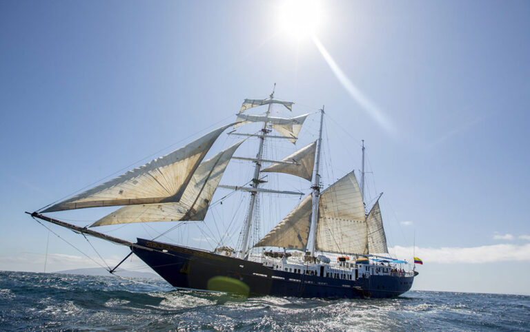mary anne sailing yacht galapagos