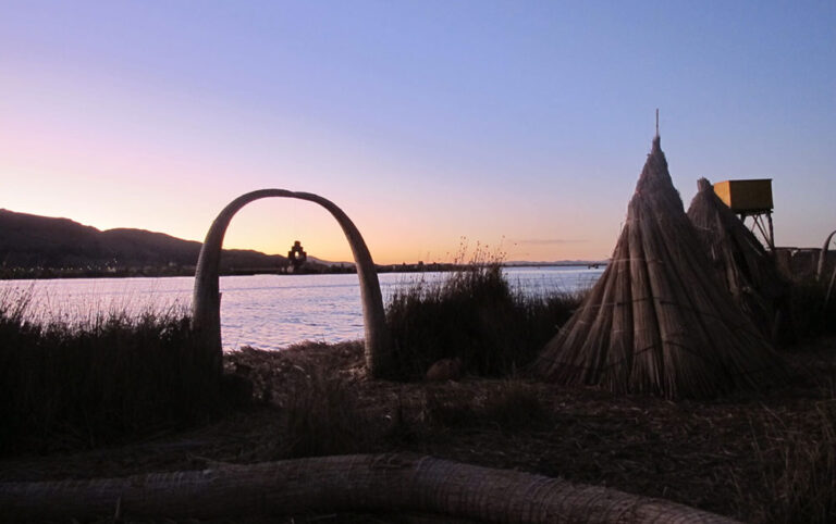 sunset uros peru
