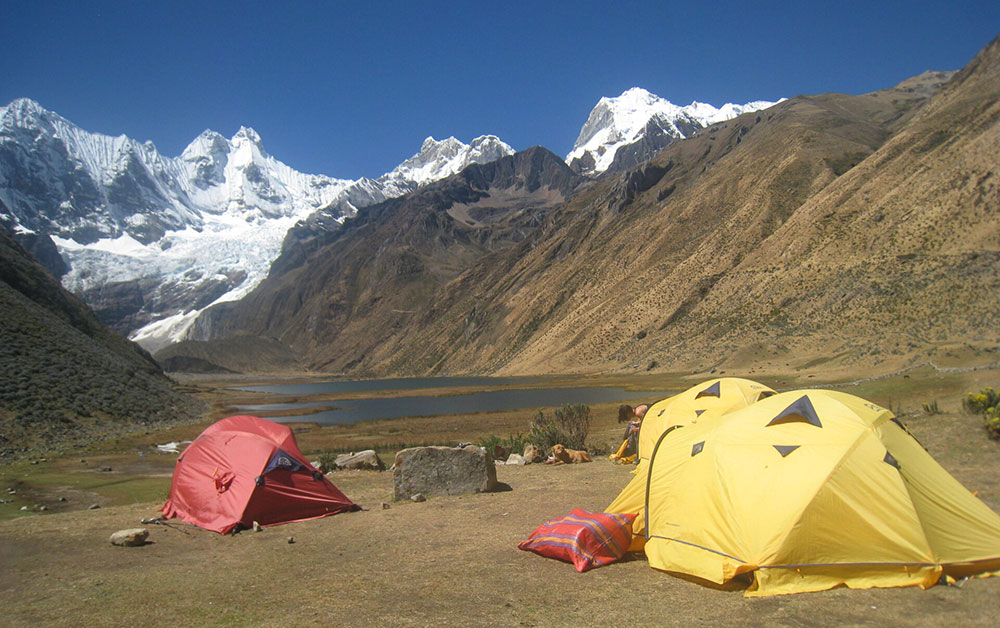 huayhuash trek jahuacocha campsite peru