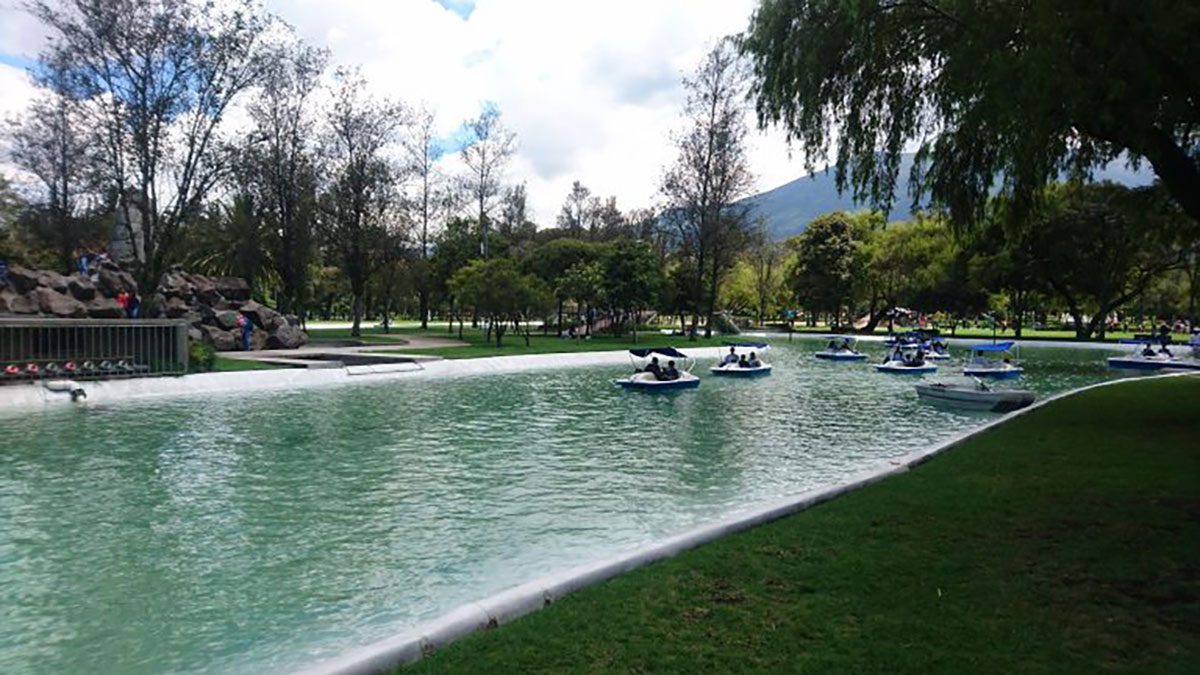 Pedalo boats La Carolina park Quito Ecuador