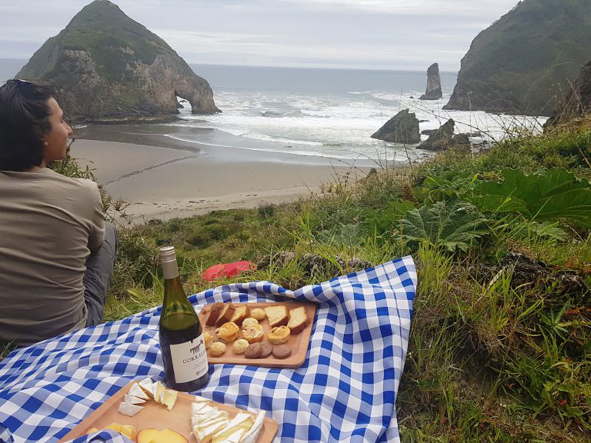 Hotel Tierra Chiloe, Snack on Duhatao to Chepu trek, Chile