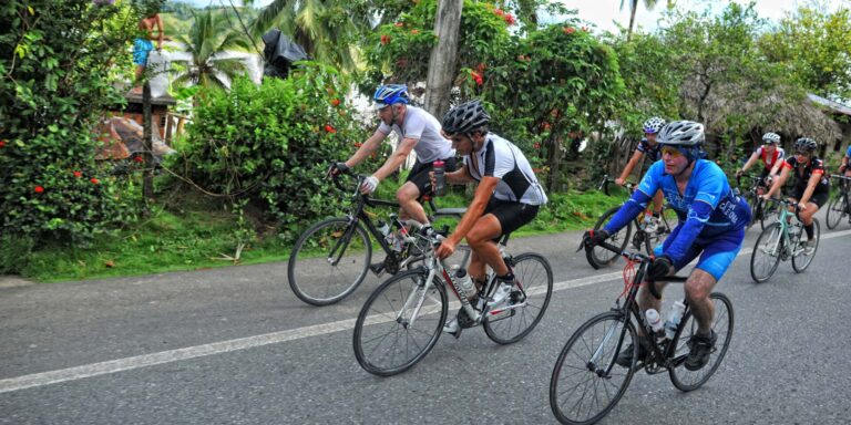 Cycling Up Road Emerald Route Colombia