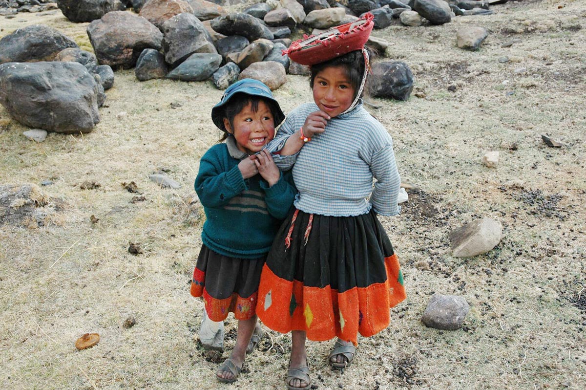 Children Lares Trek Peru