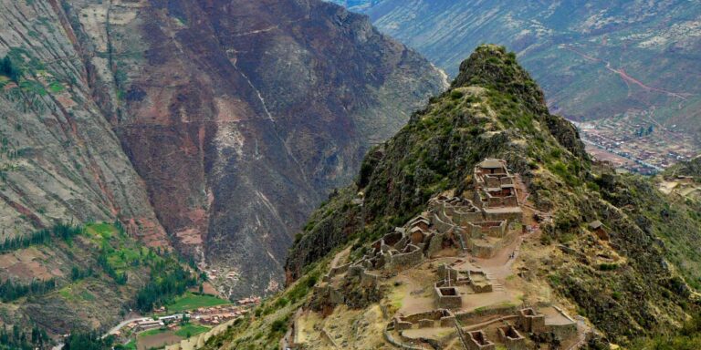 Lares Lodges Pisac Inca Site Peru