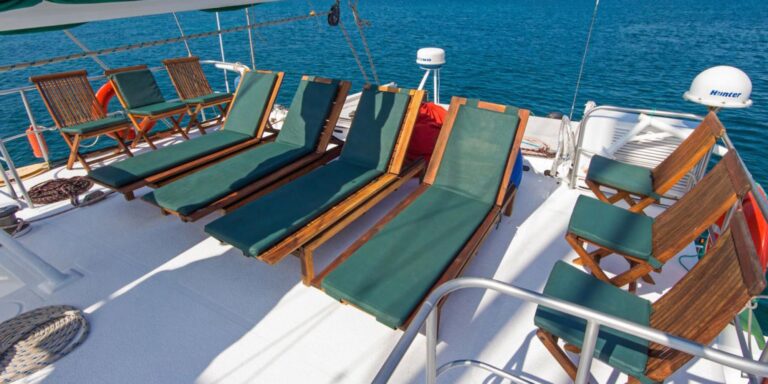 Nemo 2 Sundeck Galapagos