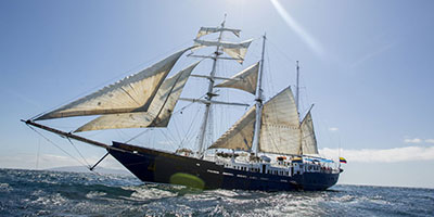 Luxury Galapagos Cruise Tours