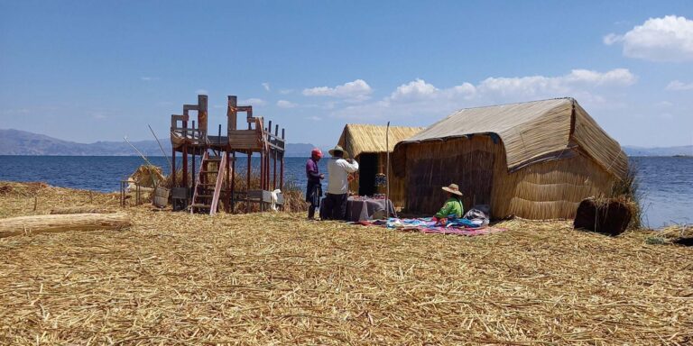 Traditional Uros Titino Island House