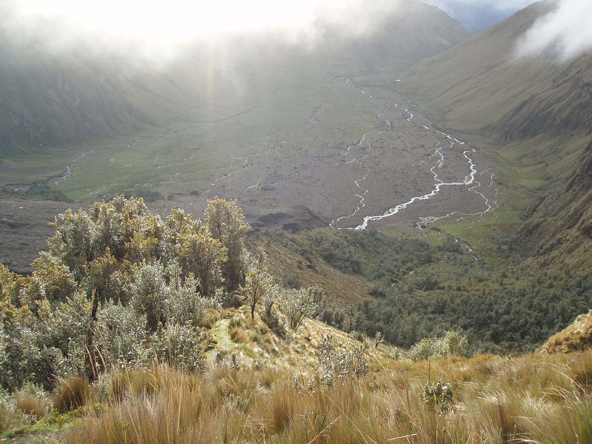 Abraspungo Trek Ecuador