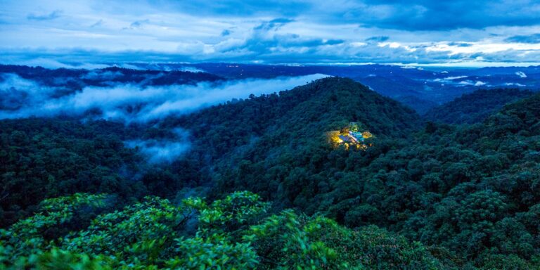 Sunset Mountain View Mashpi Lodge Hotel Ecuador