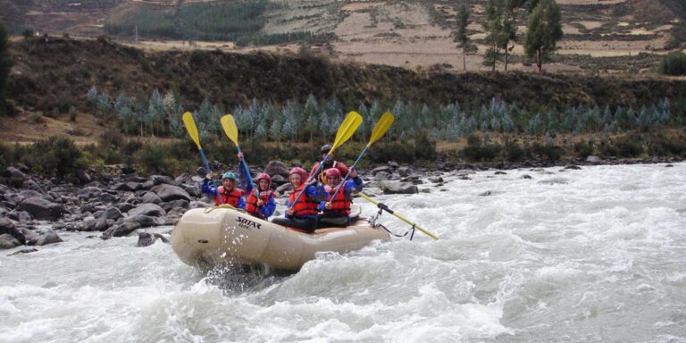 Family holiday rafting Peru