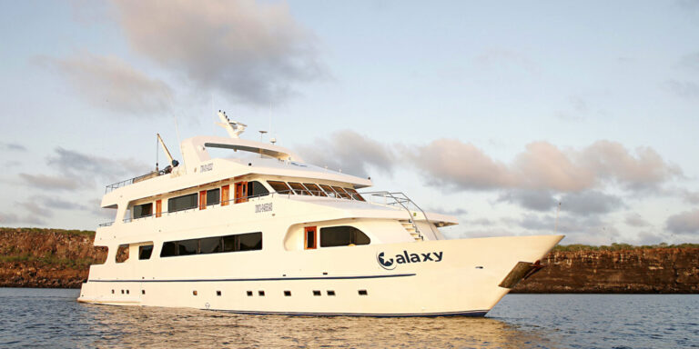 Galaxy Yacht Galapagos