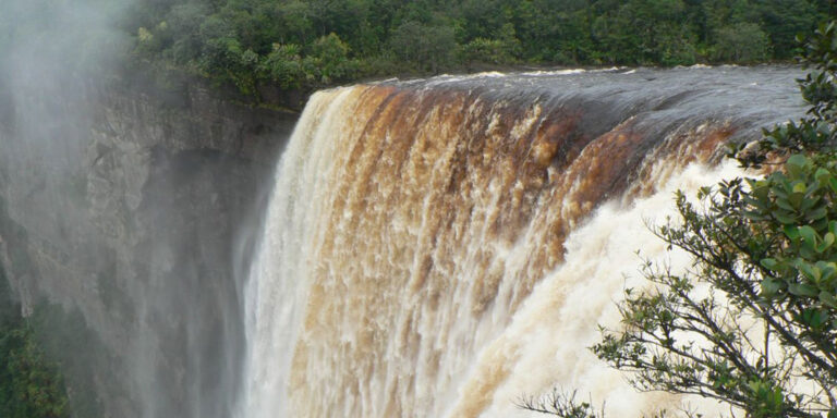 Kaieteur Falls Guyana