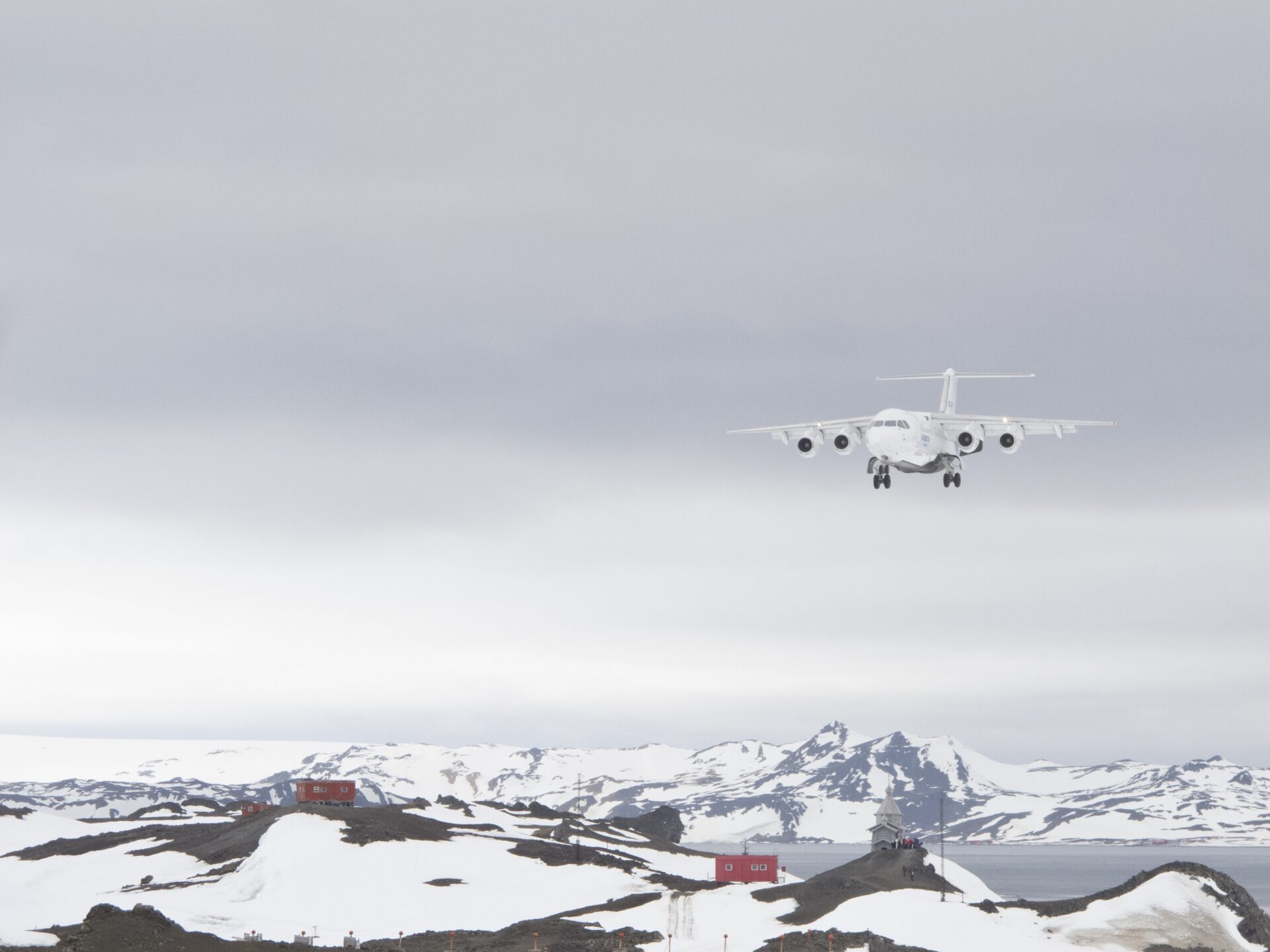 Antarctica XXI plane landing 2